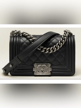 Chanel Boy Flap Bag Quilted Lambskin Small Black